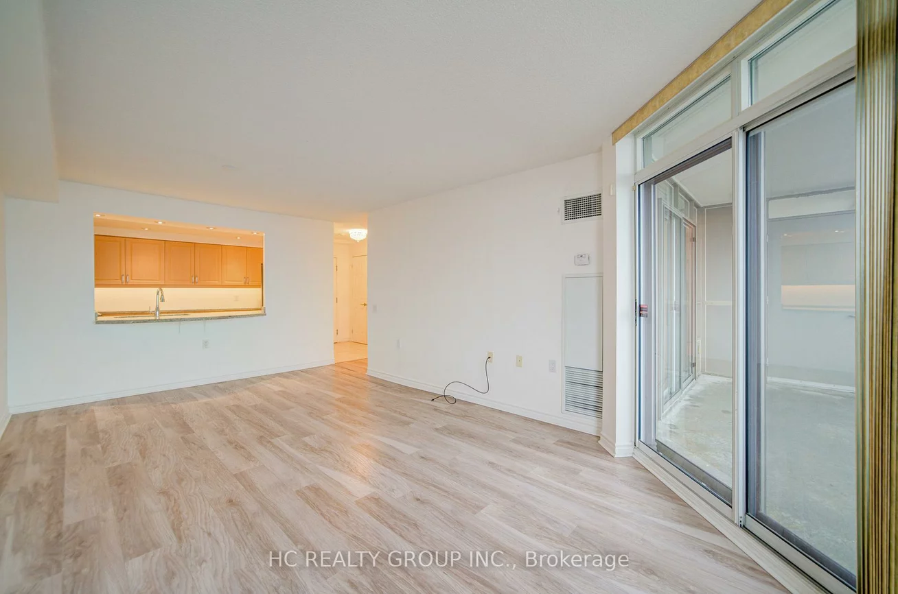 9015, Leslie, Beaver Creek Business Park, Richmond Hill