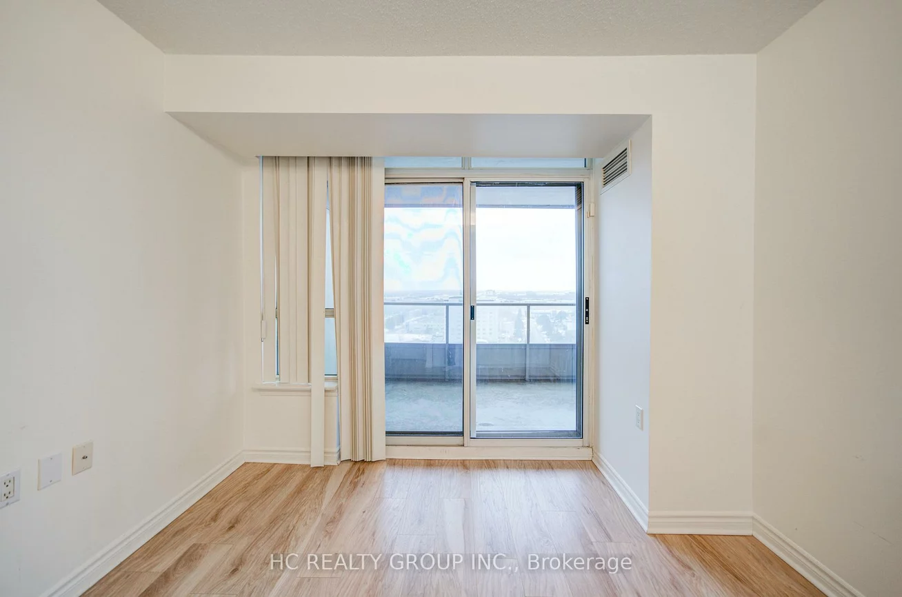 9015, Leslie, Beaver Creek Business Park, Richmond Hill