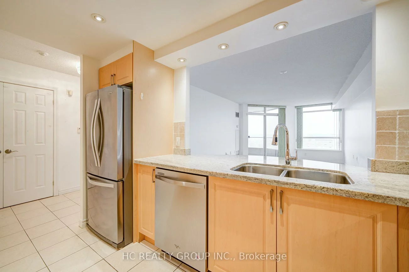 9015, Leslie, Beaver Creek Business Park, Richmond Hill