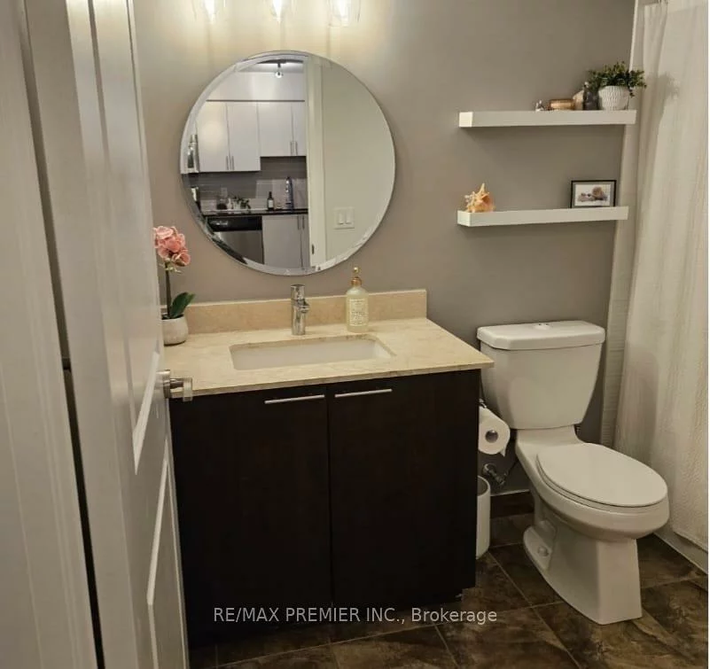 372, Highway 7, Doncrest, Richmond Hill