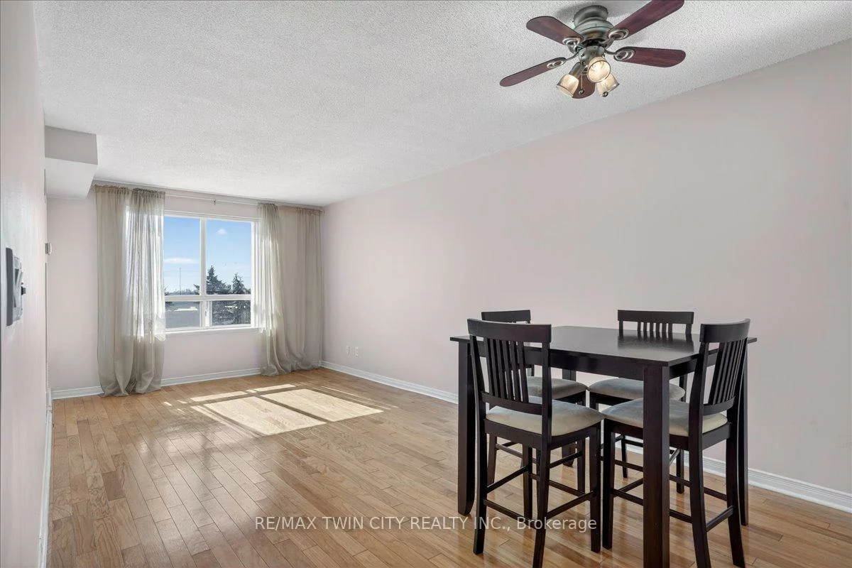 23, Oneida, Langstaff, Richmond Hill