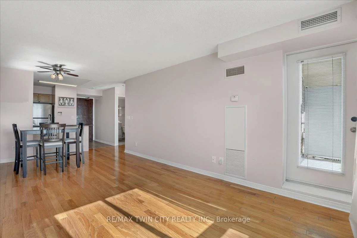 23, Oneida, Langstaff, Richmond Hill