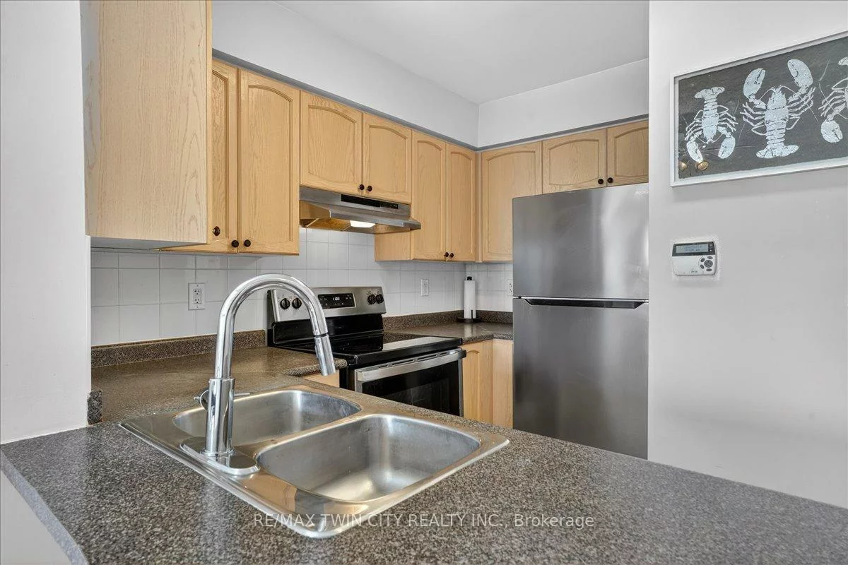 23, Oneida, Langstaff, Richmond Hill