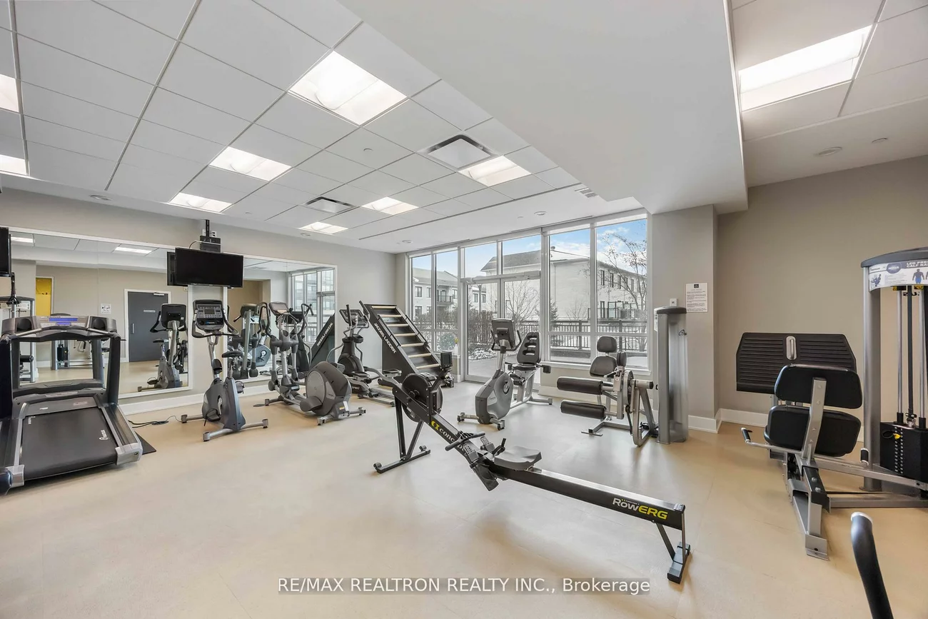 372, Highway 7, Doncrest, Richmond Hill