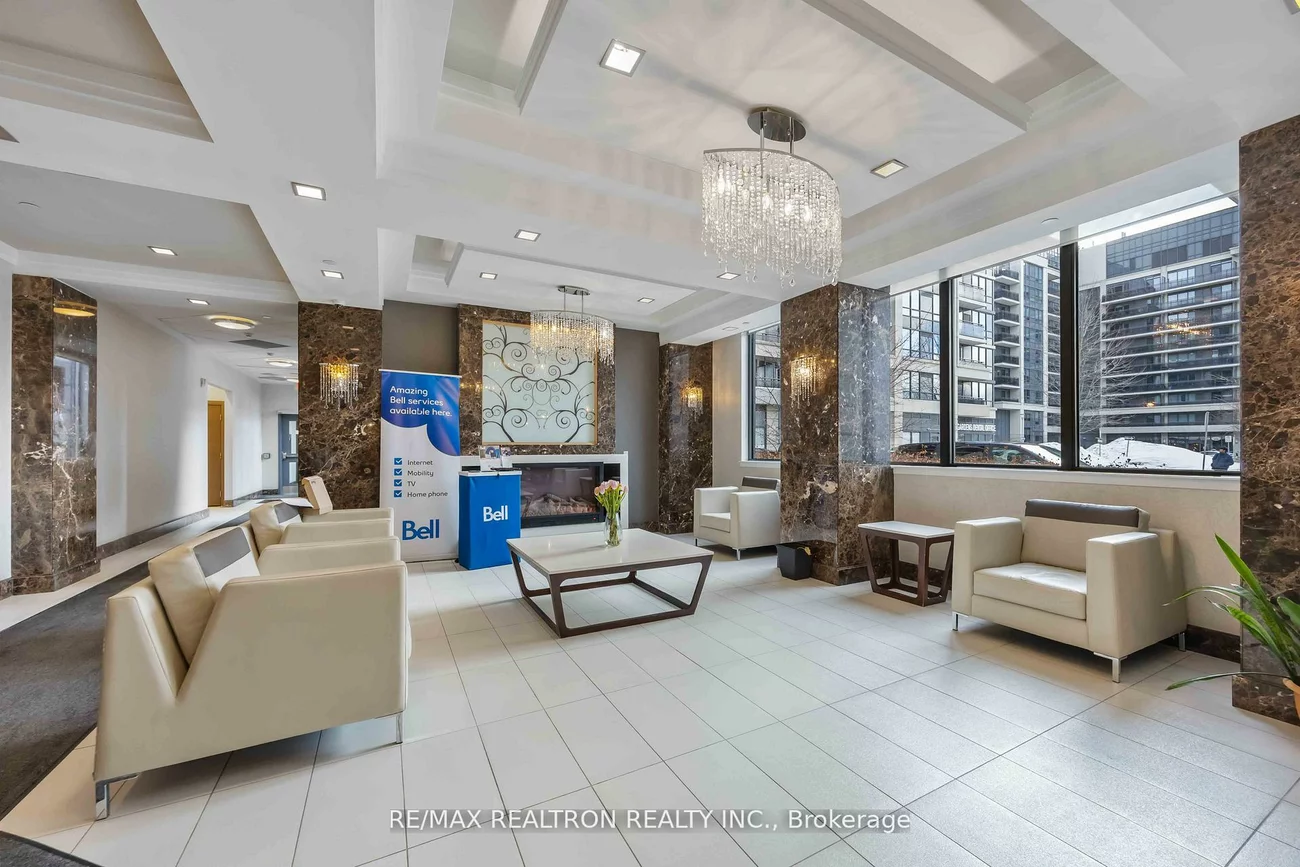 372, Highway 7, Doncrest, Richmond Hill