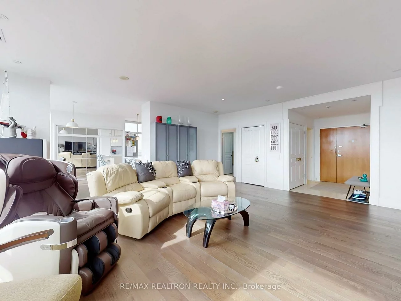 9017, Leslie, Beaver Creek Business Park, Richmond Hill