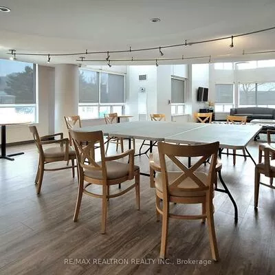 9017, Leslie, Beaver Creek Business Park, Richmond Hill