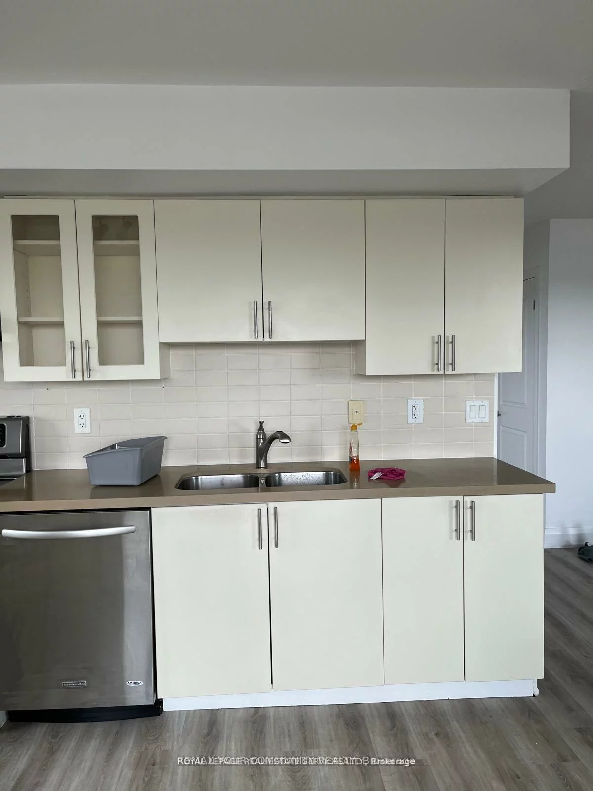 75, Norman Bethune, Beaver Creek Business Park, Richmond Hill