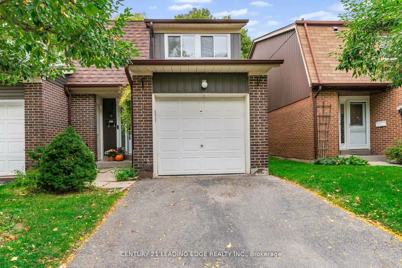 40, Castle Rock, North Richvale, Richmond Hill