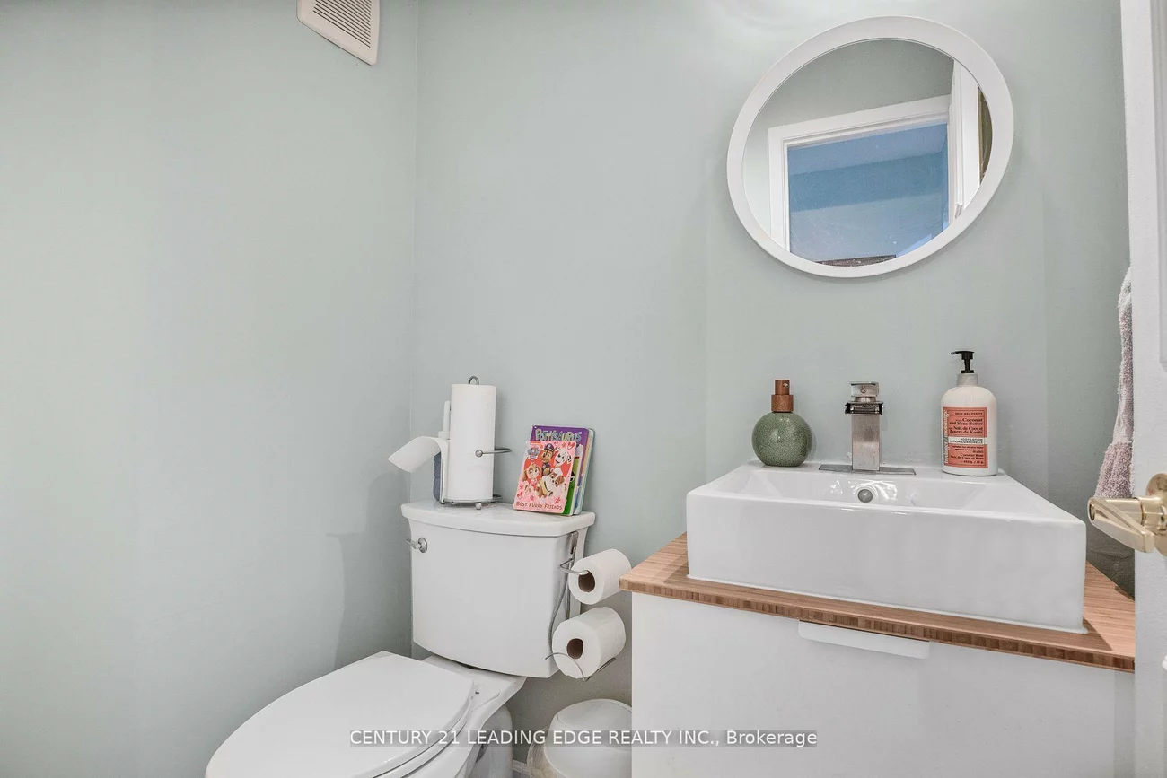 40, Castle Rock, North Richvale, Richmond Hill