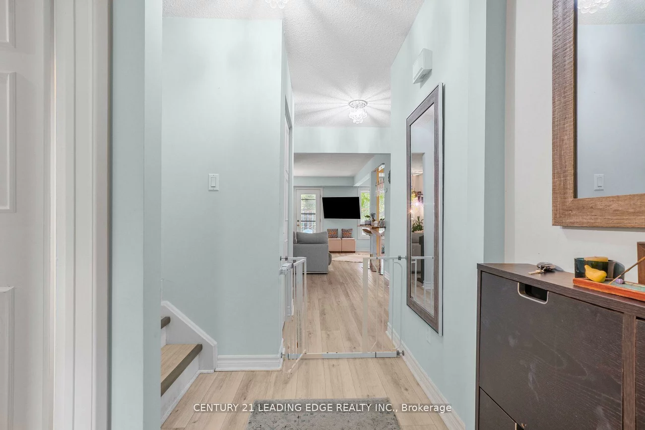 40, Castle Rock, North Richvale, Richmond Hill