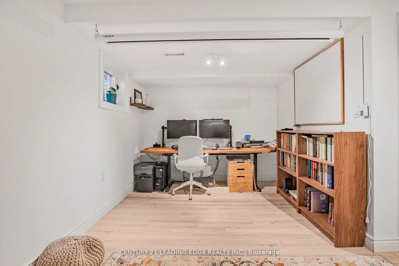 40, Castle Rock, North Richvale, Richmond Hill