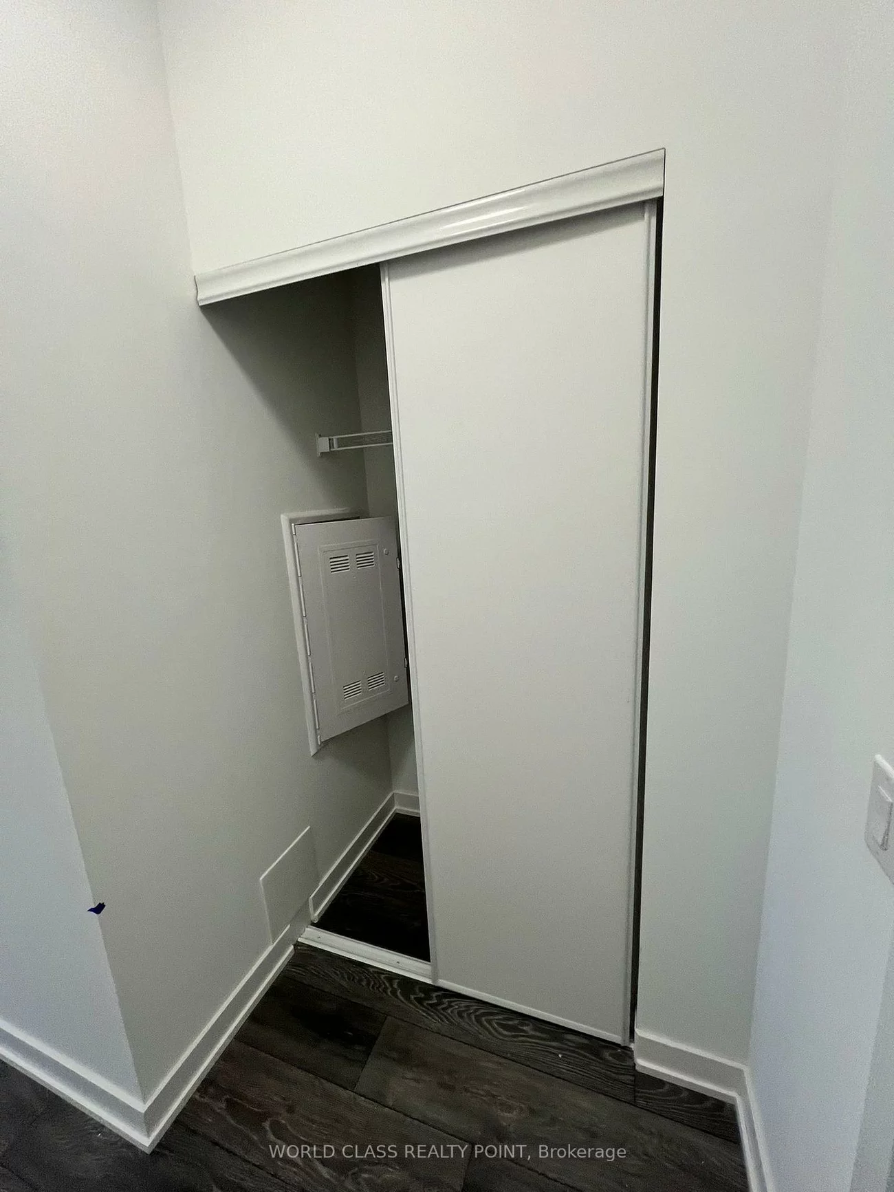 8888, Yonge, South Richvale, Richmond Hill