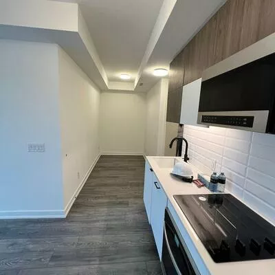 8888, Yonge, South Richvale, Richmond Hill