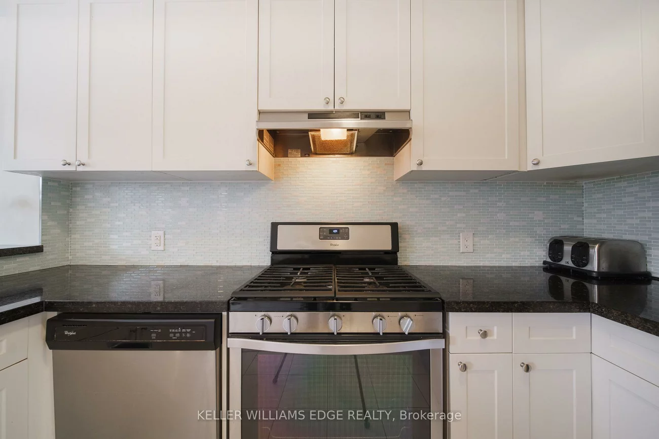 43, Ormerod, Devonsleigh, Richmond Hill