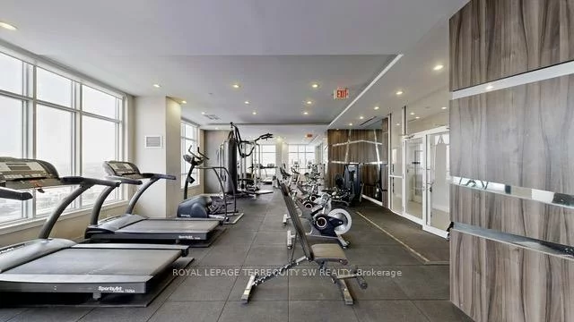 9205, Yonge, Langstaff, Richmond Hill