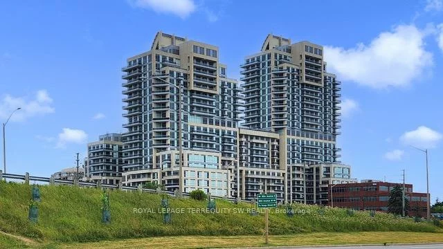 9205, Yonge, Langstaff, Richmond Hill