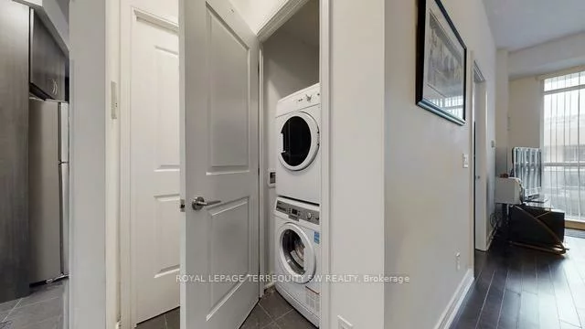 9205, Yonge, Langstaff, Richmond Hill