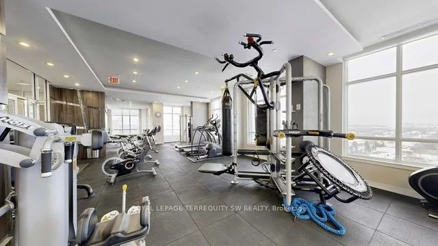 9205, Yonge, Langstaff, Richmond Hill