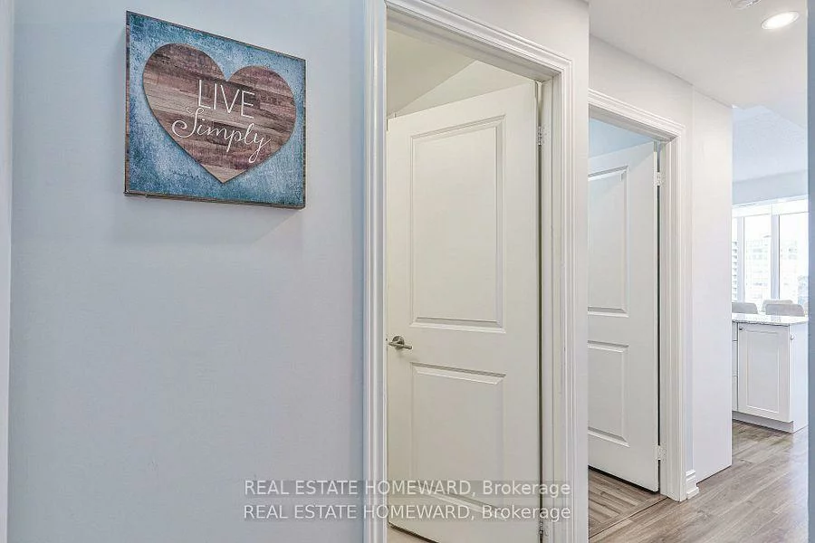 9600, Yonge, North Richvale, Richmond Hill