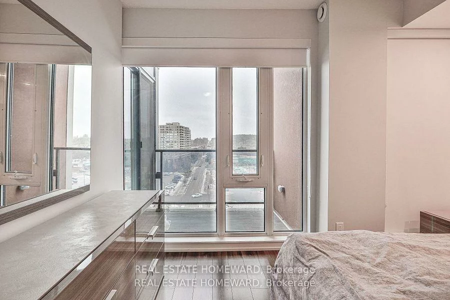 9600, Yonge, North Richvale, Richmond Hill