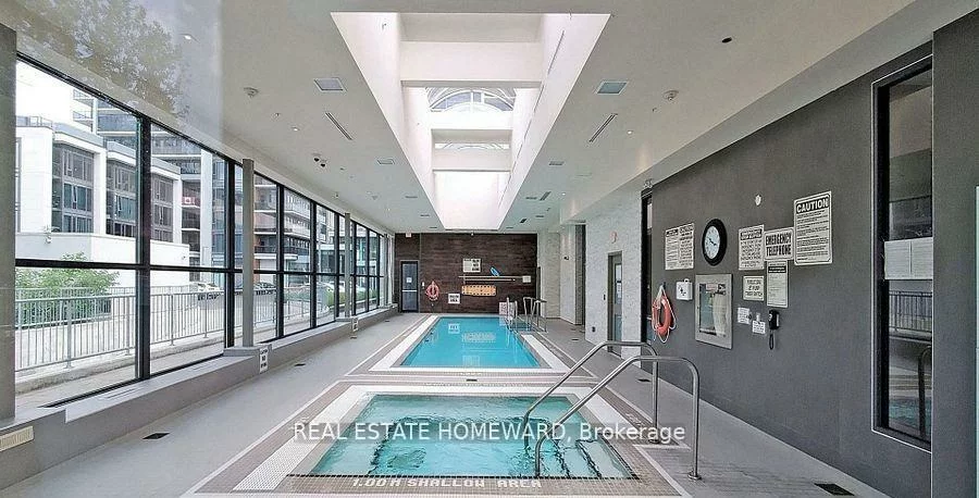 9600, Yonge, North Richvale, Richmond Hill