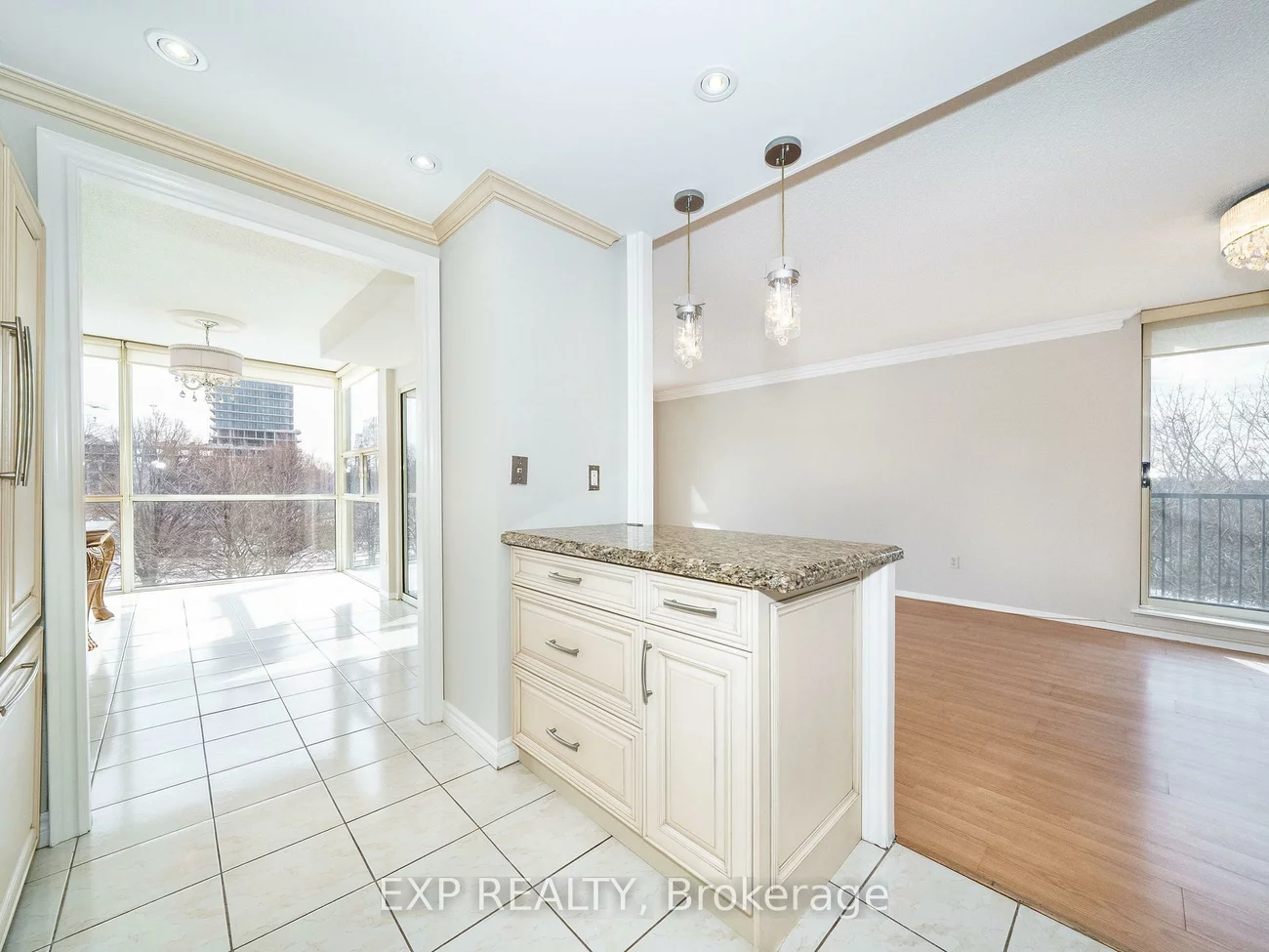 30, Harding, North Richvale, Richmond Hill