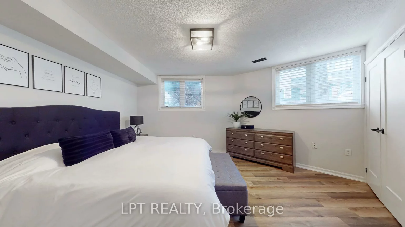 75, Weldrick, Observatory, Richmond Hill