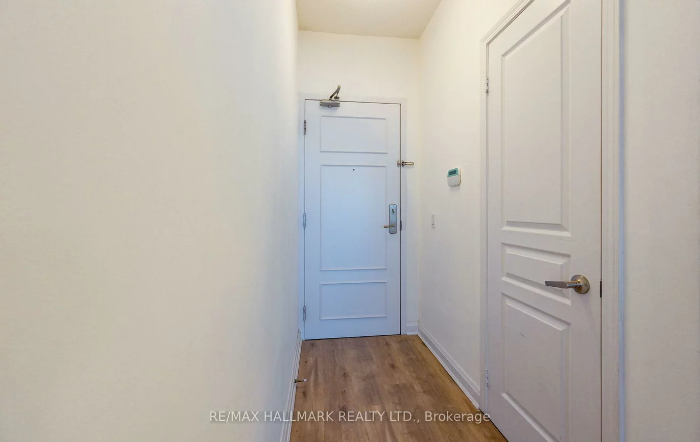 350, Red Maple, Langstaff, Richmond Hill