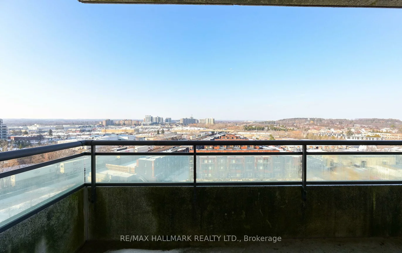 350, Red Maple, Langstaff, Richmond Hill