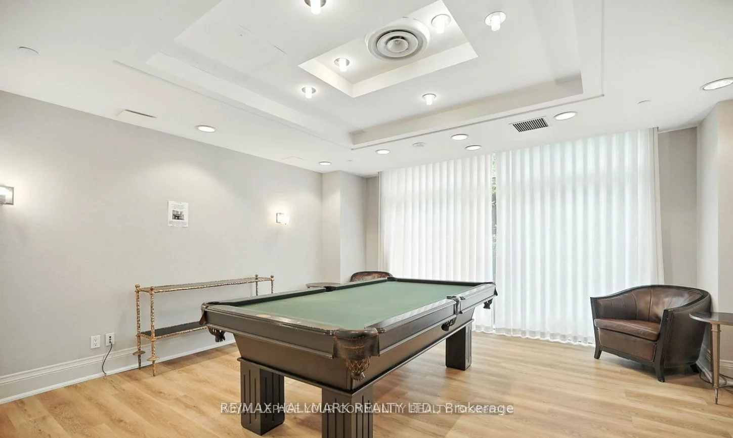 350, Red Maple, Langstaff, Richmond Hill