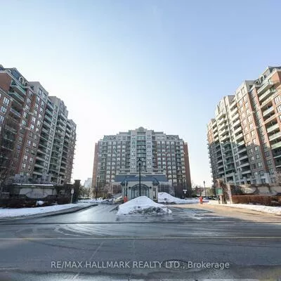 350, Red Maple, Langstaff, Richmond Hill