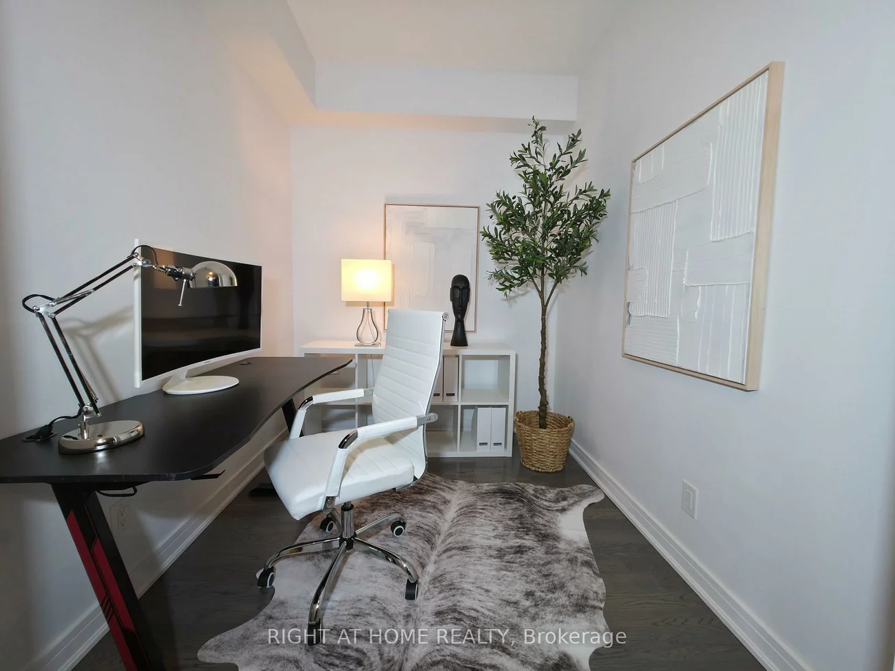 9205, Yonge, Langstaff, Richmond Hill