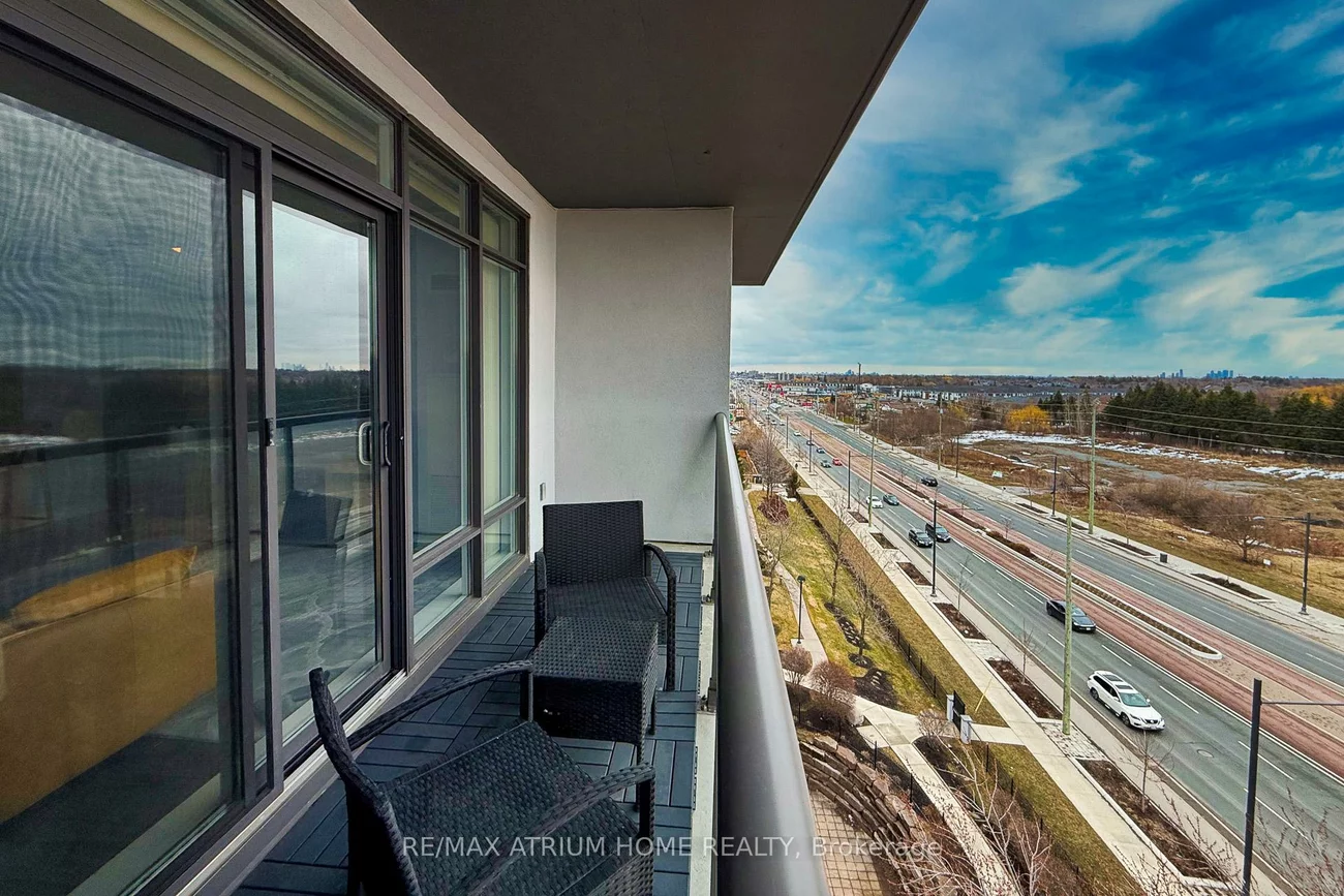 11121, Yonge, Devonsleigh, Richmond Hill