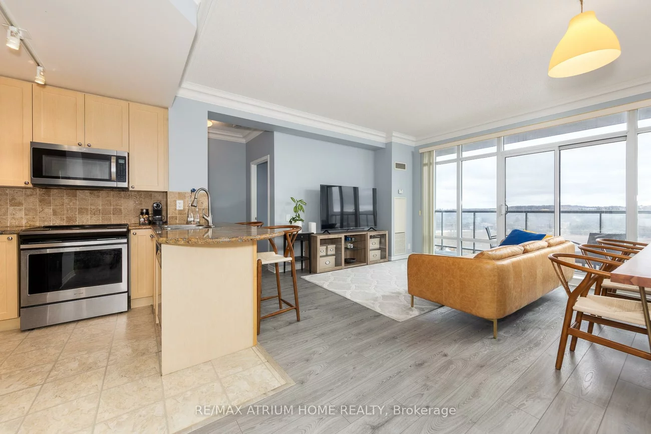 11121, Yonge, Devonsleigh, Richmond Hill