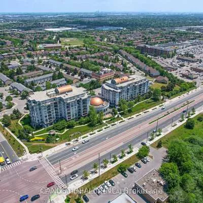 11121, Yonge, Devonsleigh, Richmond Hill