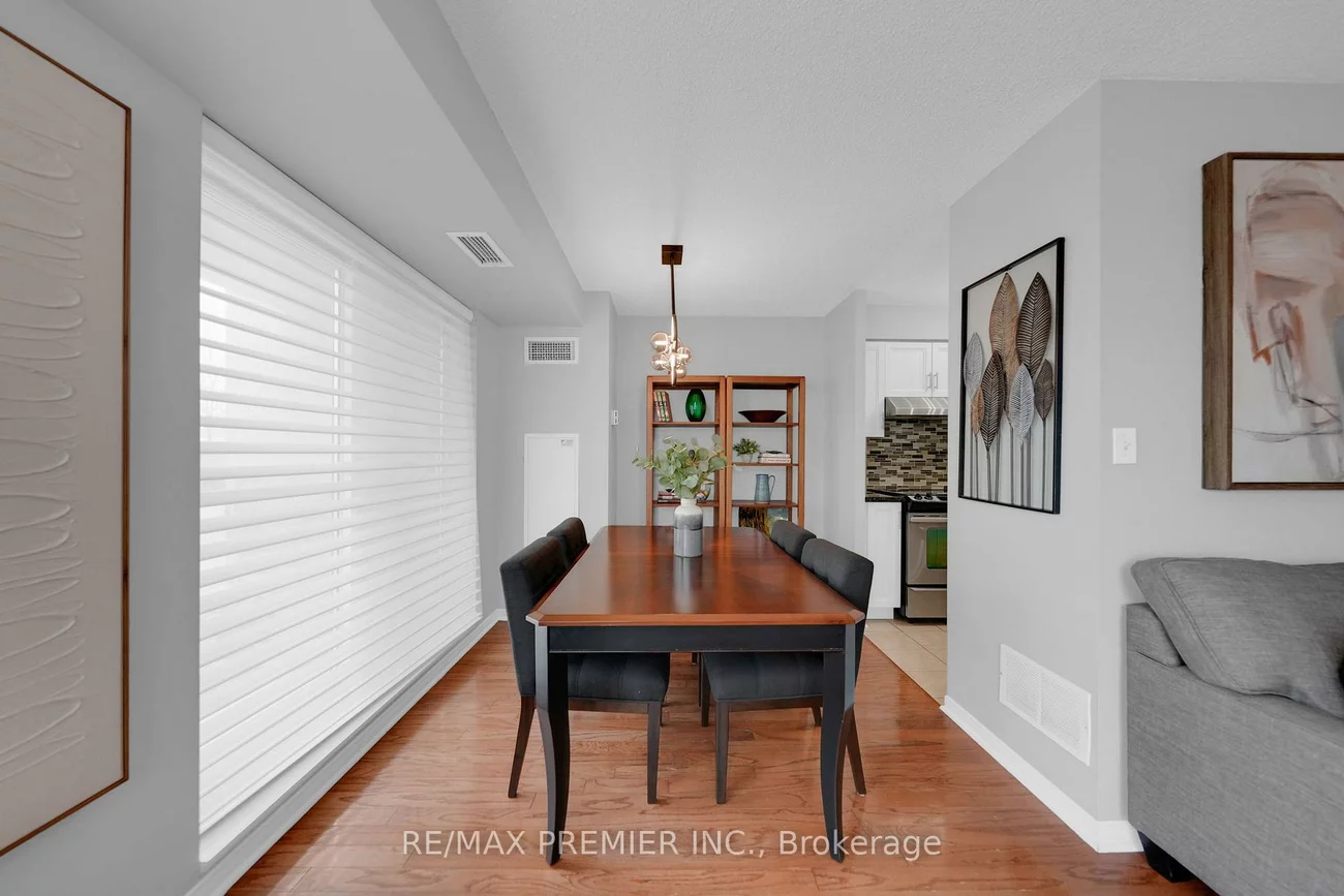 51, Baffin, Langstaff, Richmond Hill