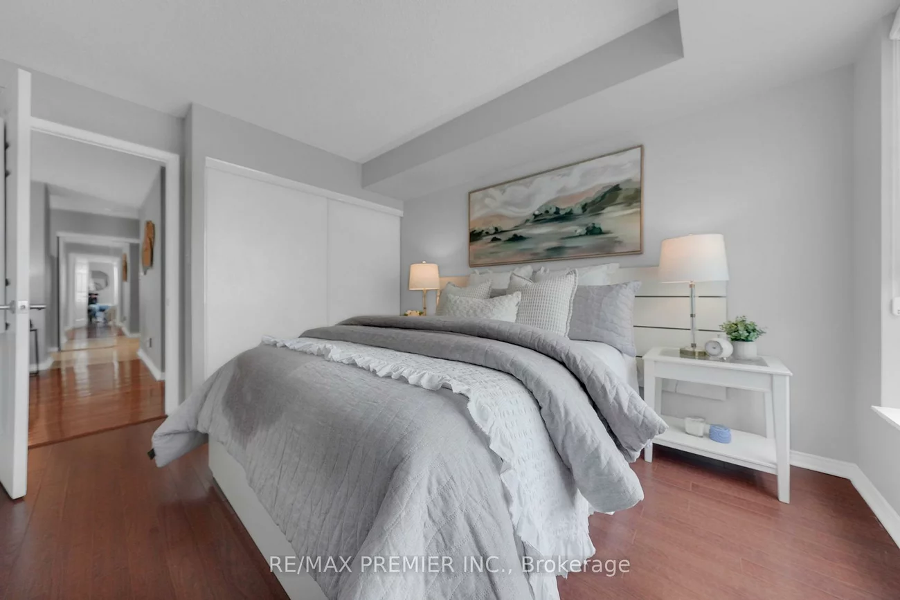 51, Baffin, Langstaff, Richmond Hill