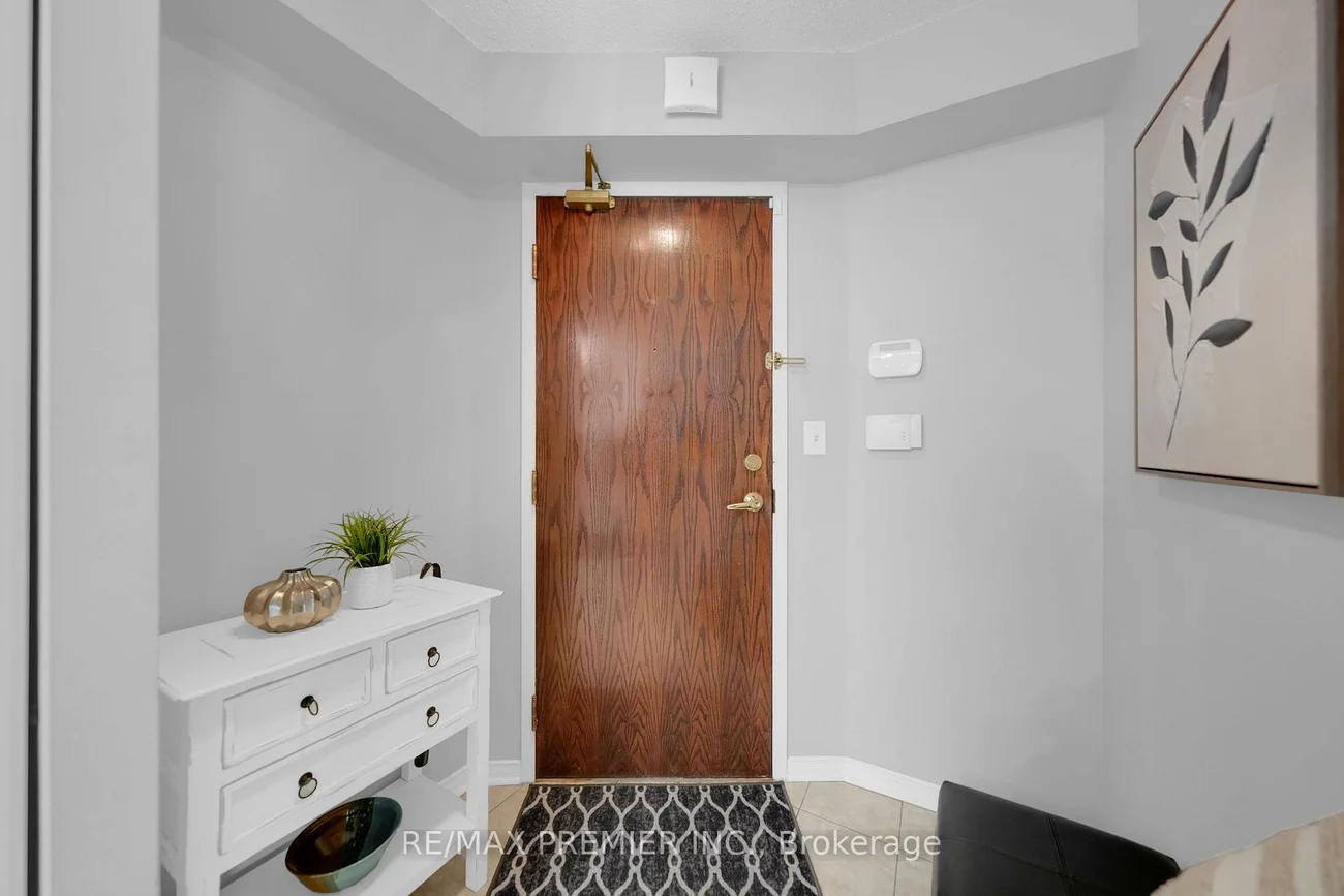 51, Baffin, Langstaff, Richmond Hill