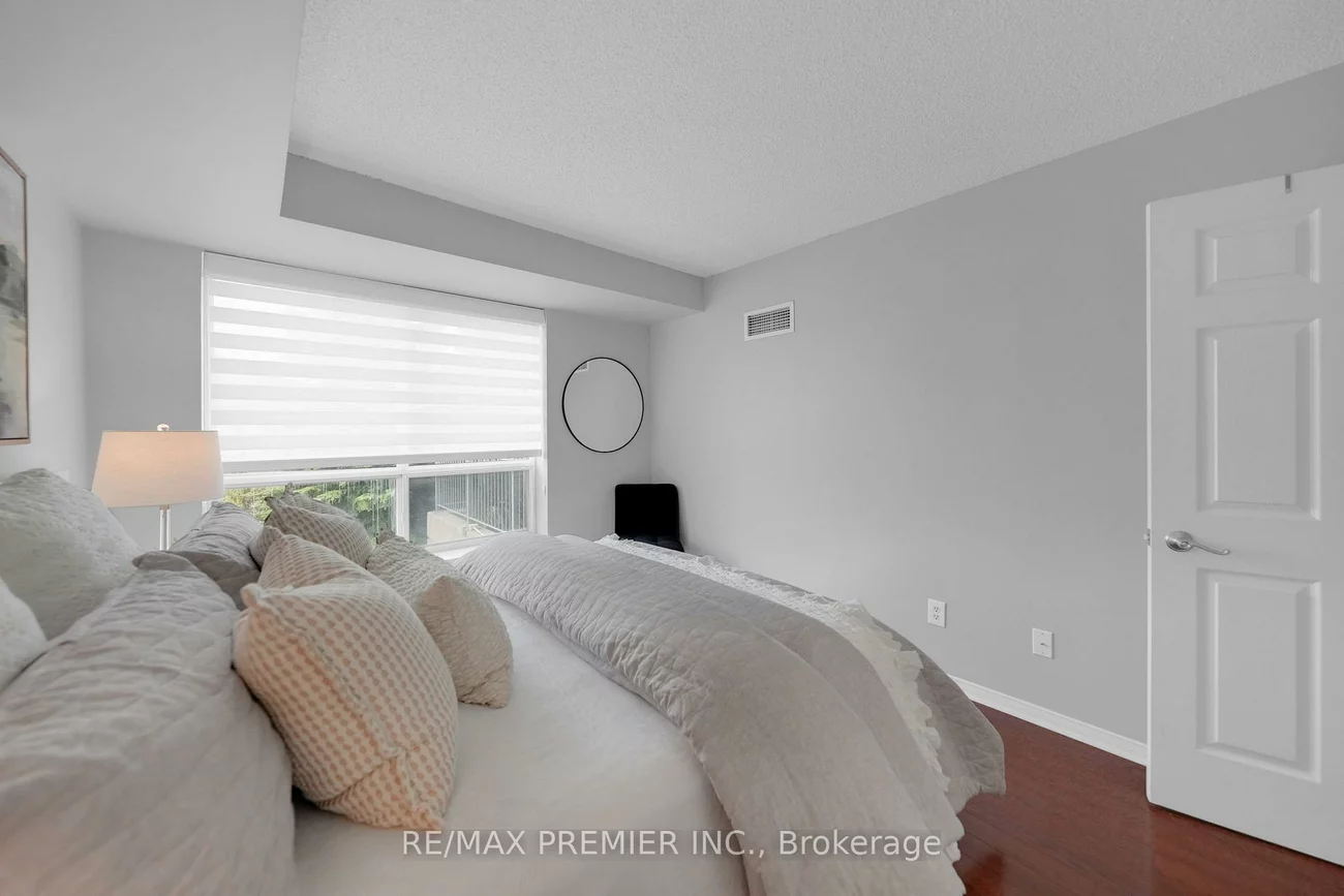 51, Baffin, Langstaff, Richmond Hill