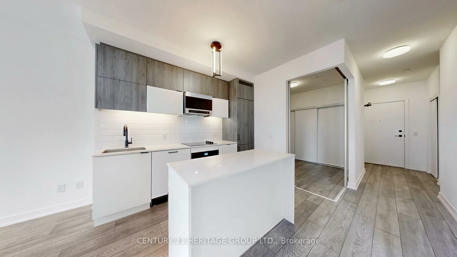 8888, Yonge, South Richvale, Richmond Hill