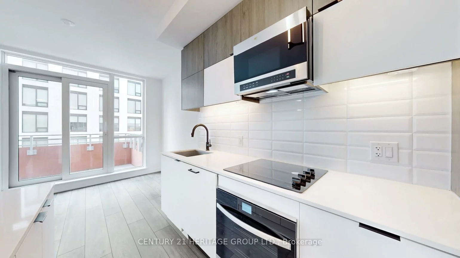 8888, Yonge, South Richvale, Richmond Hill