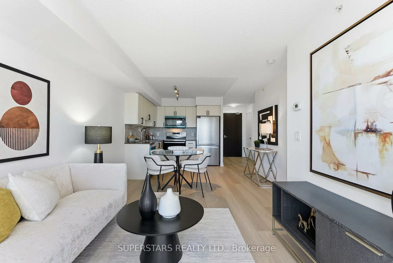 372, Highway 7 E, Doncrest, Richmond Hill