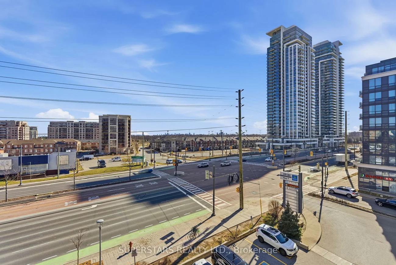 372, Highway 7 E, Doncrest, Richmond Hill