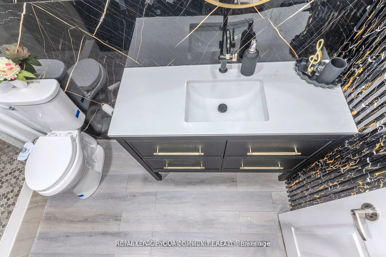 8501, Bayview, Doncrest, Richmond Hill