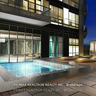 9201, Yonge, Langstaff, Richmond Hill