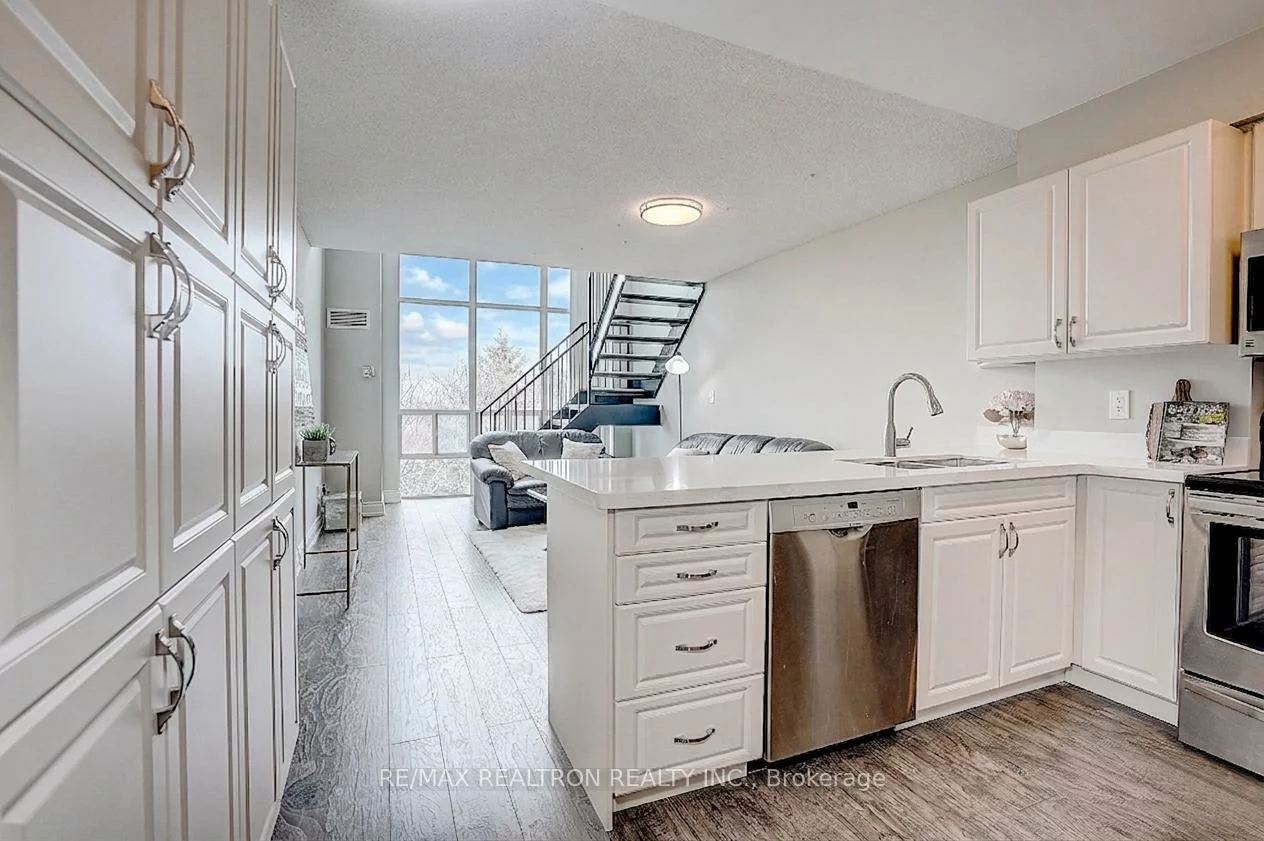 3, Ellesmere, Langstaff, Richmond Hill