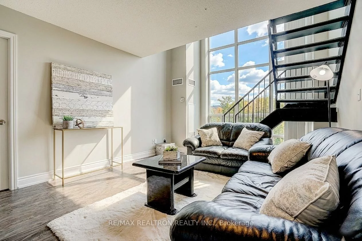 3, Ellesmere, Langstaff, Richmond Hill