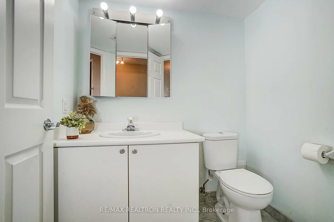 3, Ellesmere, Langstaff, Richmond Hill