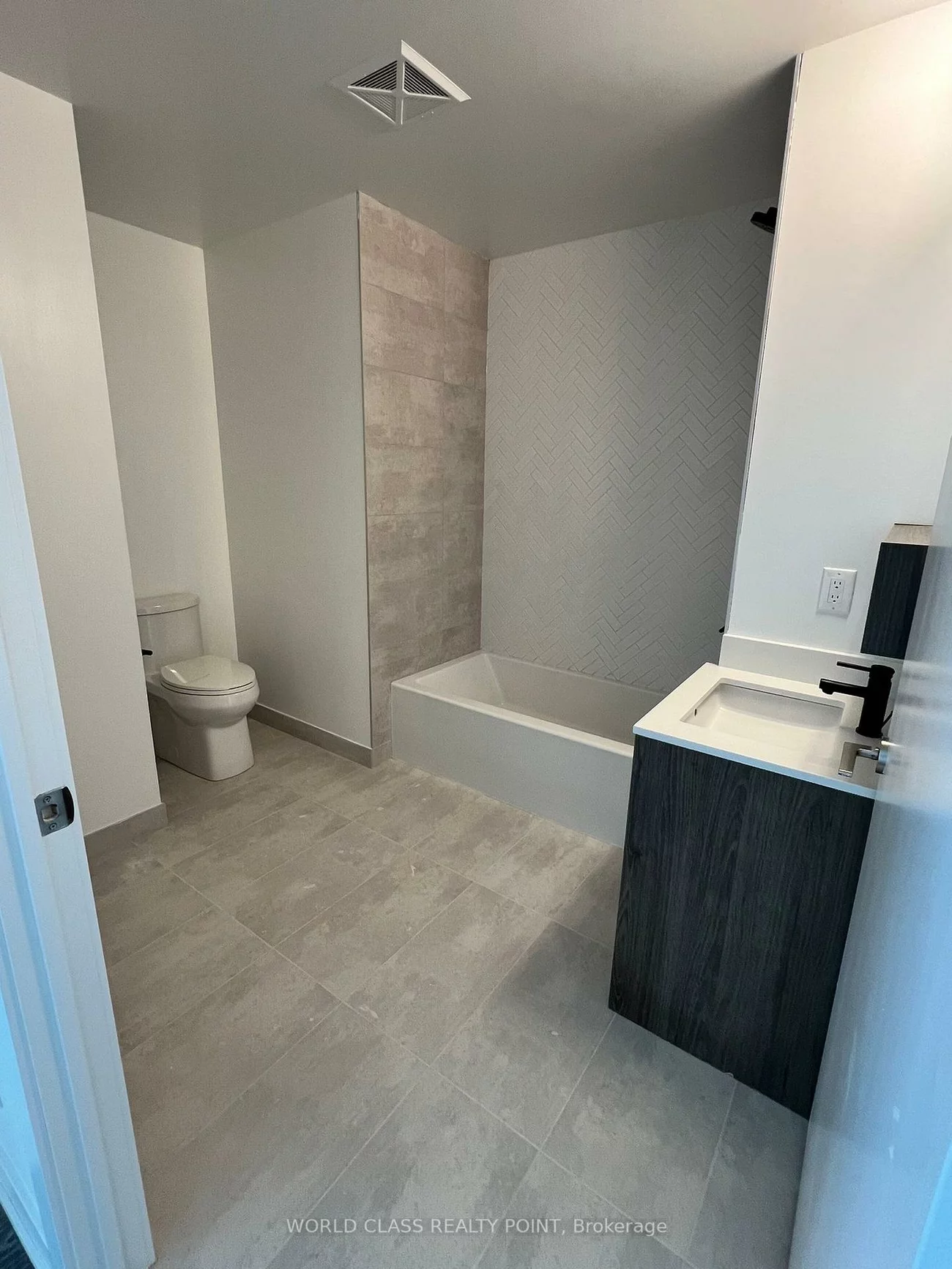 8888, Yonge, South Richvale, Richmond Hill